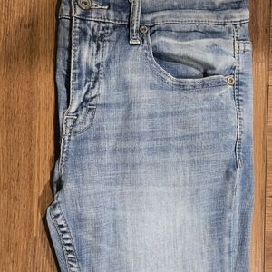 Buckle Men's Light Blue Relaxed Jeans